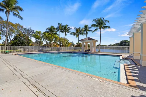 $399,999 | 8135 Bellagio Lane, Boynton Beach, FL 33472