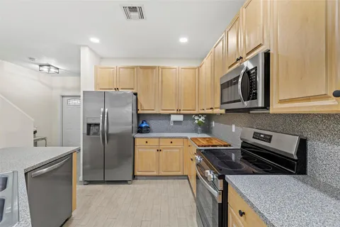 $399,999 | 8135 Bellagio Lane, Boynton Beach, FL 33472