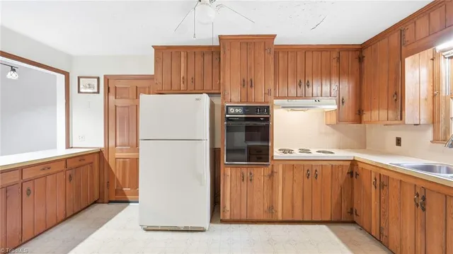 $275,000 | 6070 Blue Bonnet Lane, Winston-Salem, NC 27103