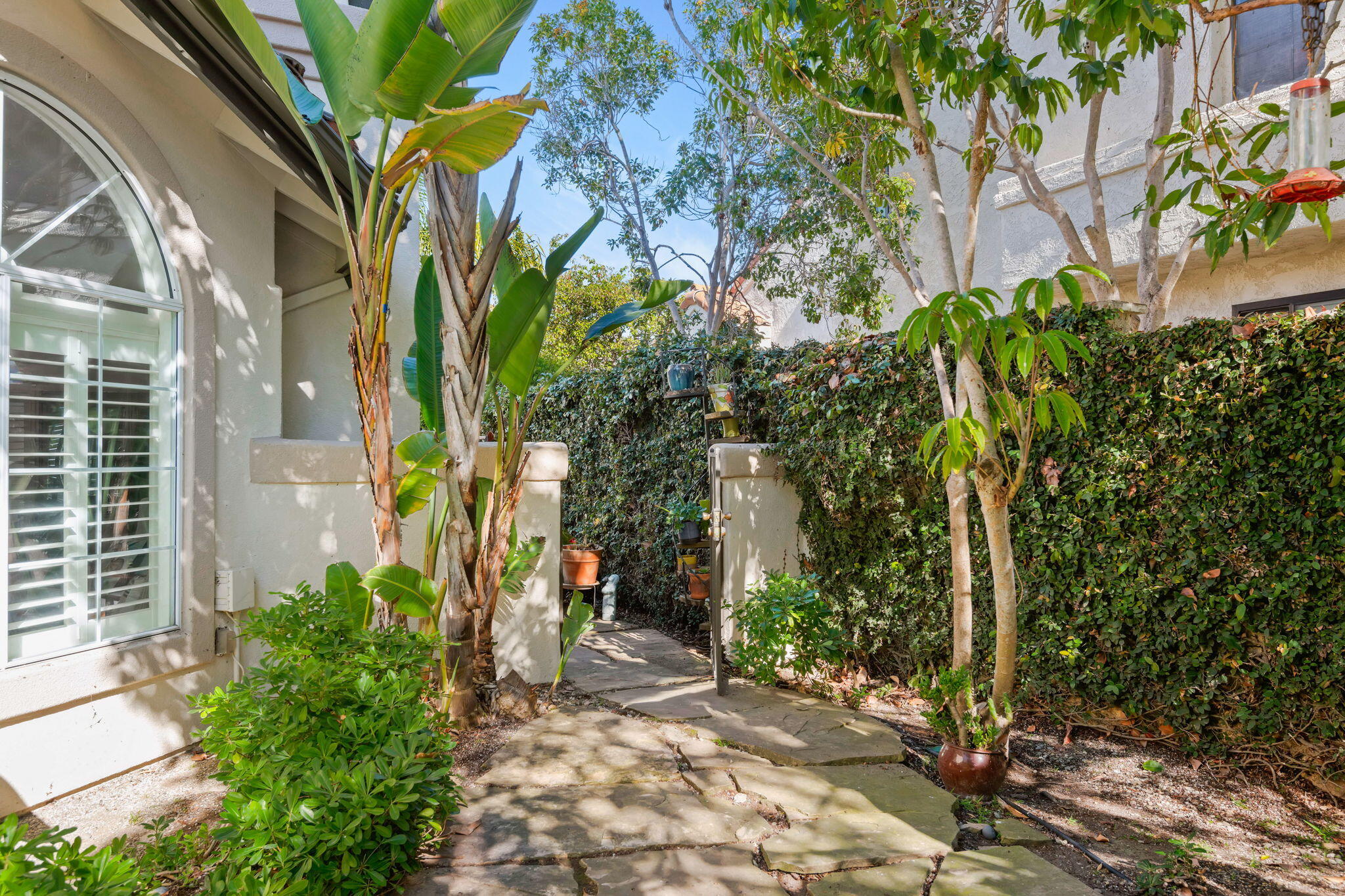 1260 Cravens Lane, Unit 2 Carpinteria, CA 93013 - Photo 17 of 23 Inviting Backyard with Inviting Walkway