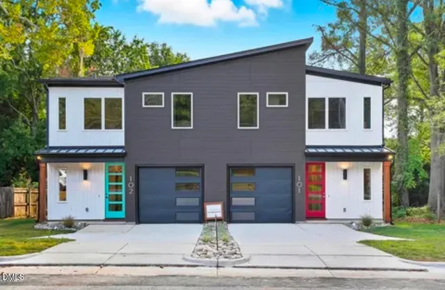 $489,900 | 304 North King Charles Road, Unit 102, Raleigh, NC 27610