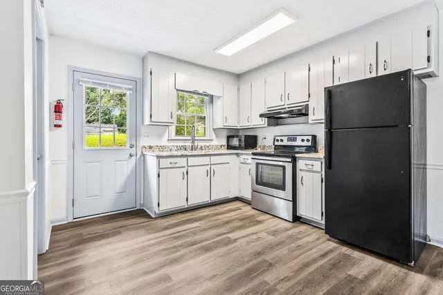 $1,225 | 4 East 1st Street, Unit B, Aragon, GA 30104