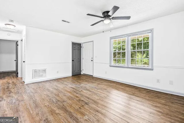 $1,225 | 4 East 1st Street, Unit B, Aragon, GA 30104