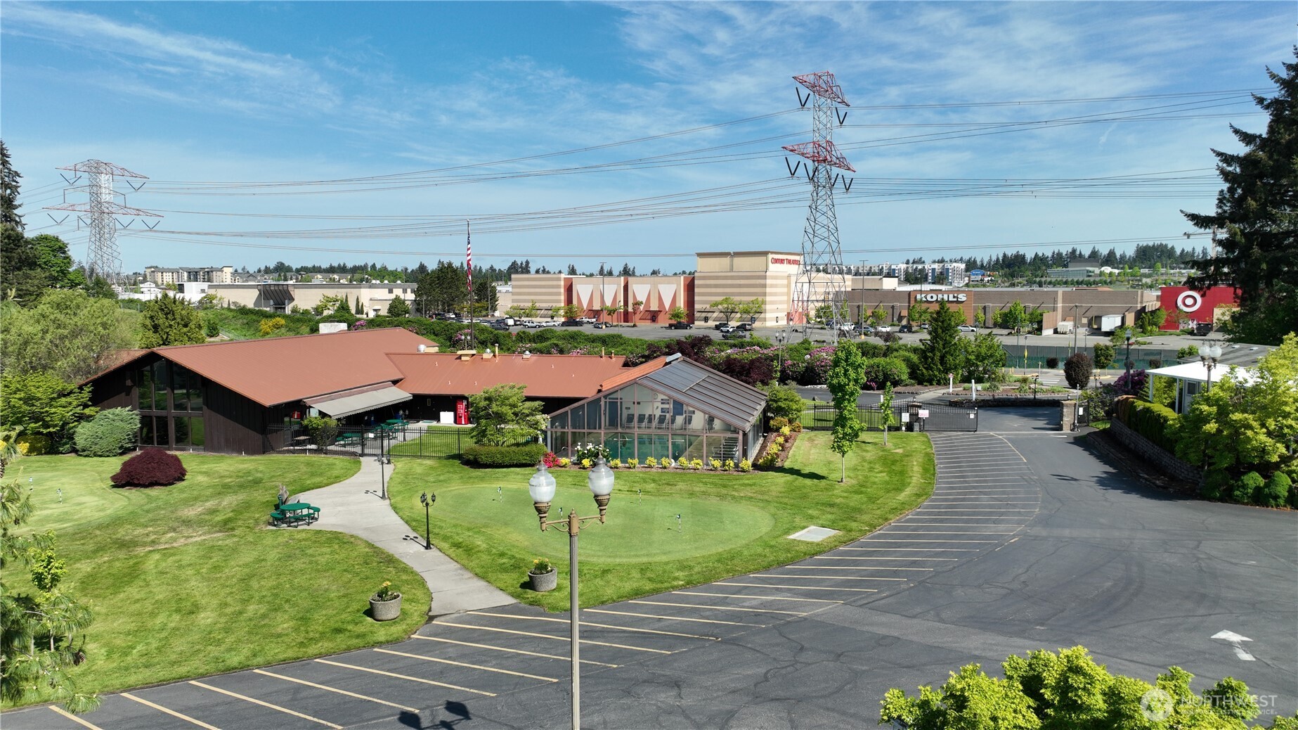 2101 South 324th Street, Unit 228 Federal Way, WA 98003 - Photo 10 of 11 a front view of a house with garden