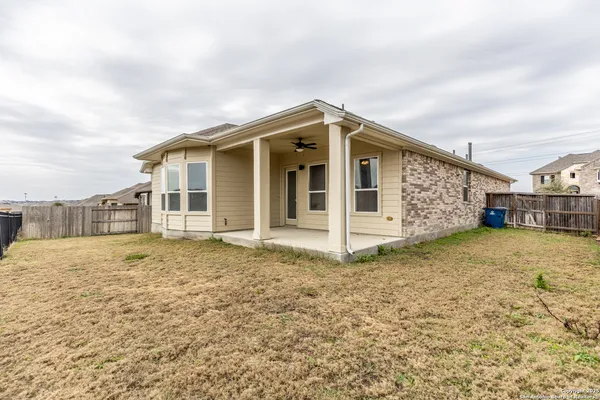 $2,550 | 920 Foxbrook Way, Cibolo, TX 78108