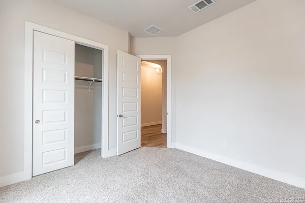 $2,550 | 920 Foxbrook Way, Cibolo, TX 78108