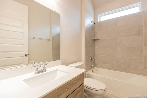 $2,550 | 920 Foxbrook Way, Cibolo, TX 78108