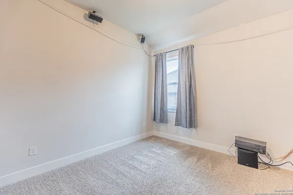 $2,550 | 920 Foxbrook Way, Cibolo, TX 78108