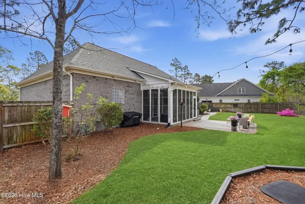 $668,900 | 40 Stonegate Circle, Hampstead, NC 28443