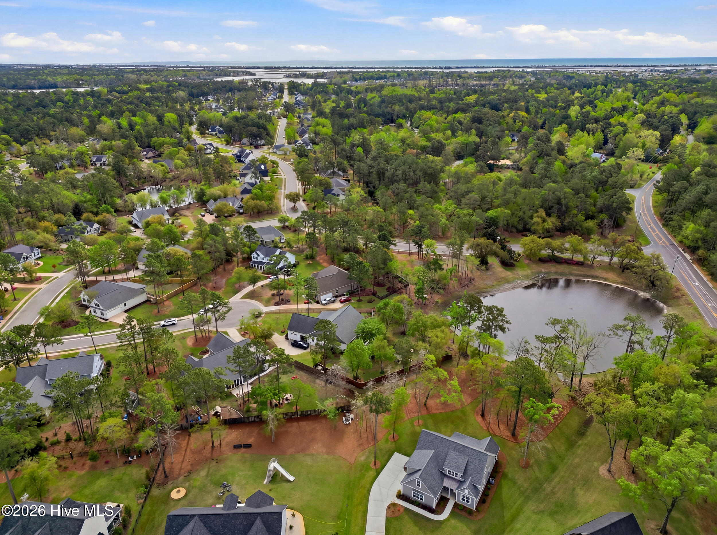 40 Stonegate Circle Hampstead, NC 28443 - Photo 19 of 42 21_back left aerial neighborhood entranc