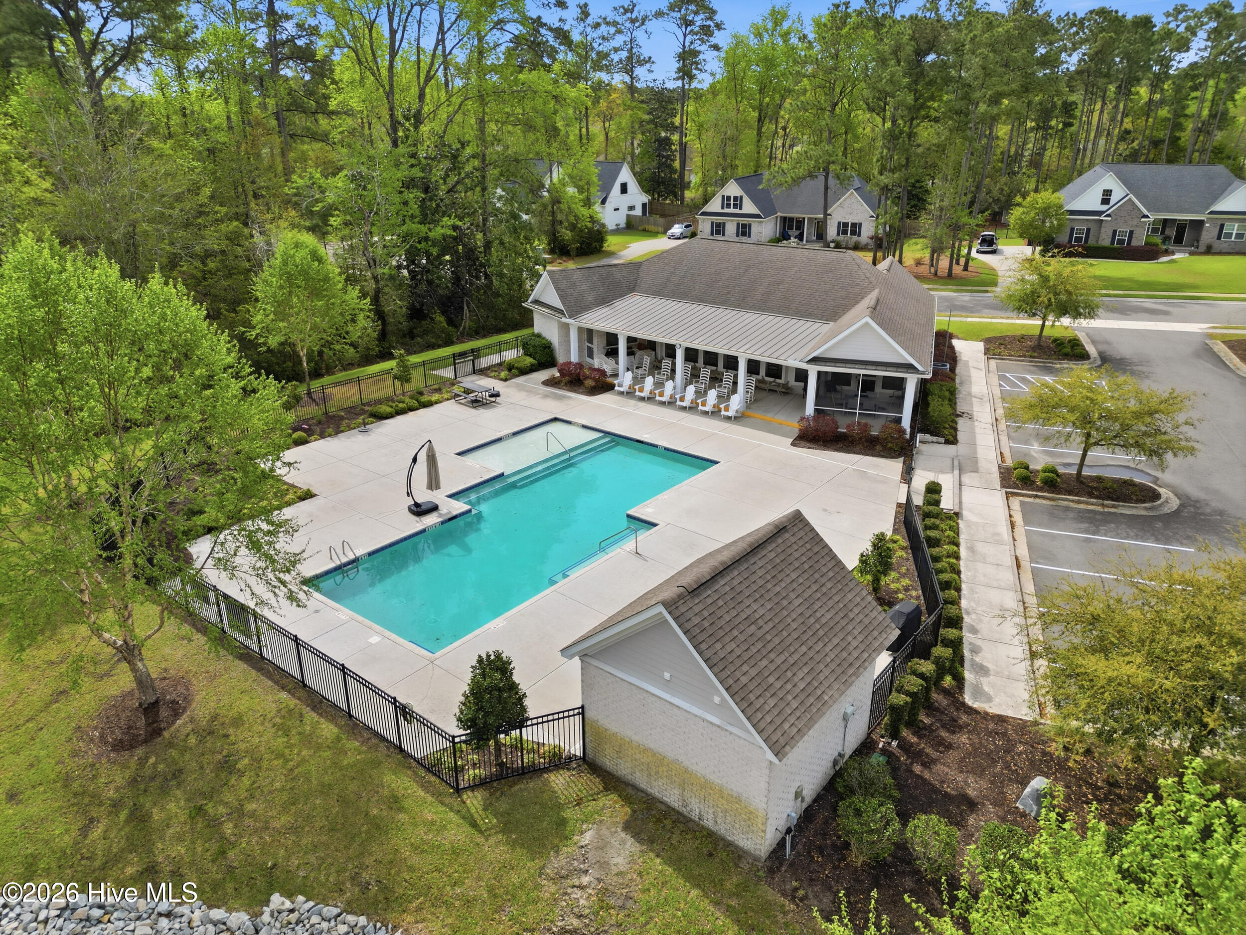 40 Stonegate Circle Hampstead, NC 28443 - Photo 37 of 42 45_pool