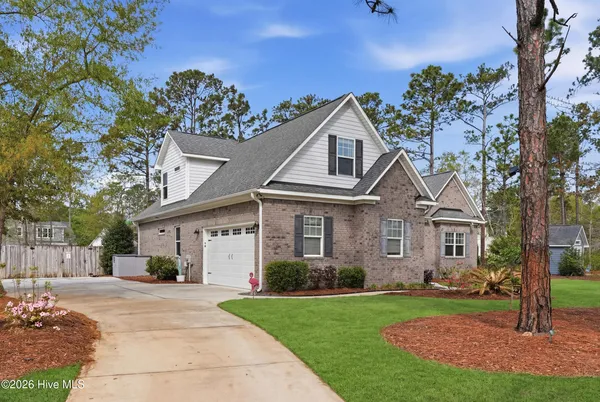 $668,900 | 40 Stonegate Circle, Hampstead, NC 28443