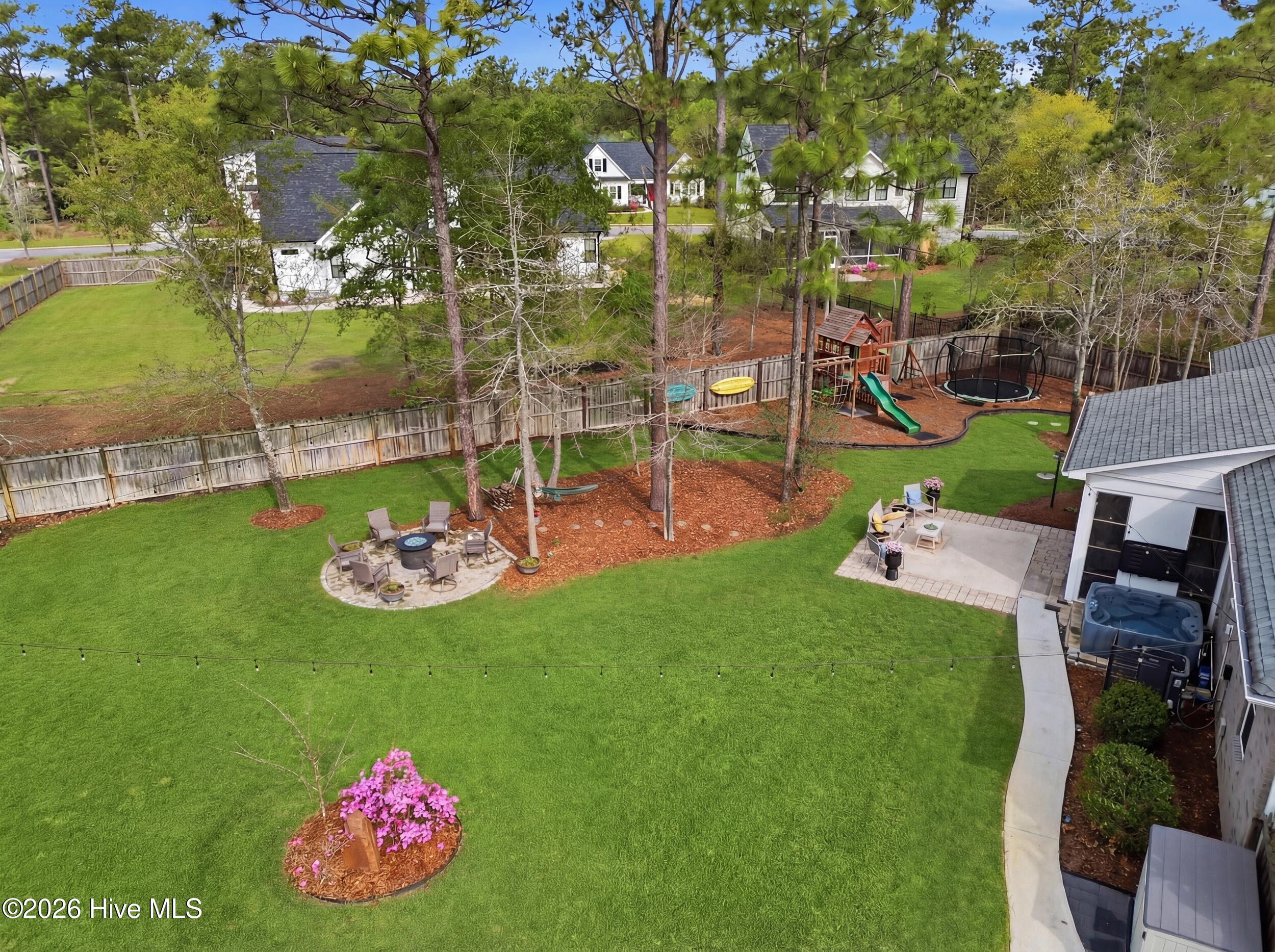 40 Stonegate Circle Hampstead, NC 28443 - Photo 8 of 42 8_back right aerial