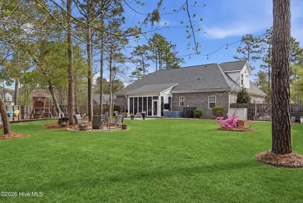 $668,900 | 40 Stonegate Circle, Hampstead, NC 28443