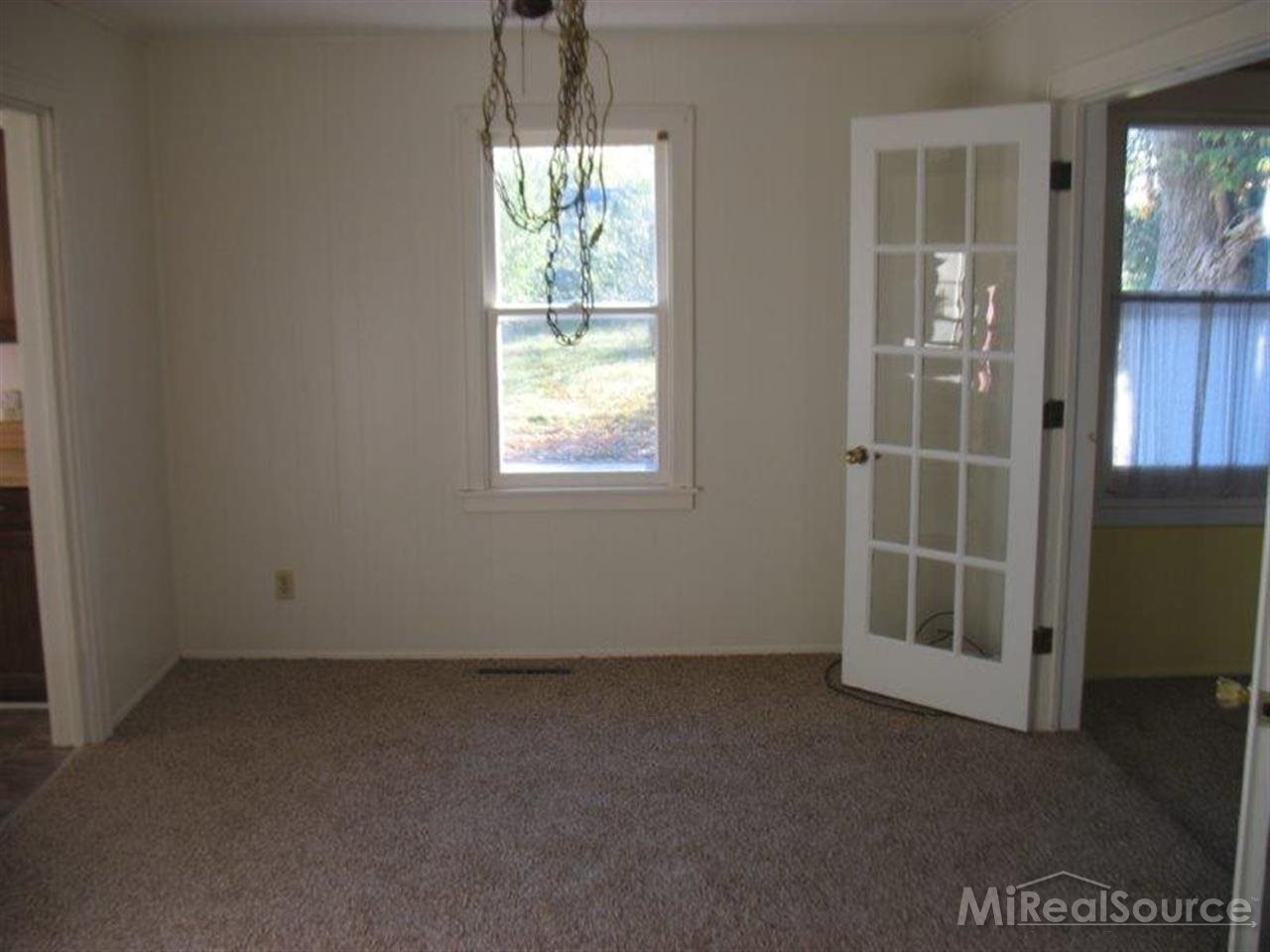 2591 Imlay City Road Lapeer, MI 48446 - Photo 4 of 12 31169608-3.JPG