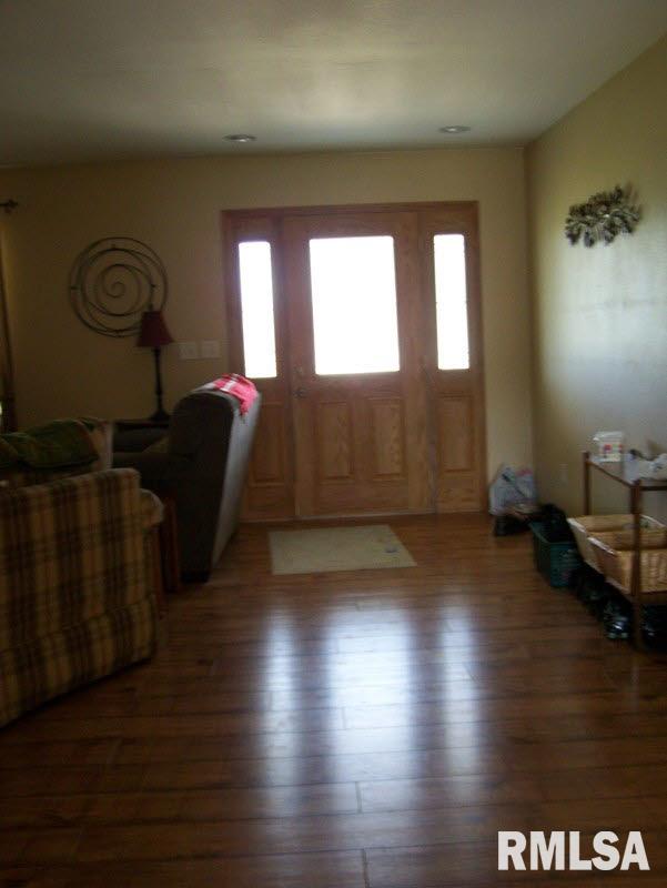 11701 Pebble Road Mount Vernon, IL 62864 - Photo 10 of 15 Gallery Image 10