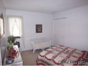 92 Brookside Place Springfield, IL 62704 - Photo 8 of 8 Gallery Image 8
