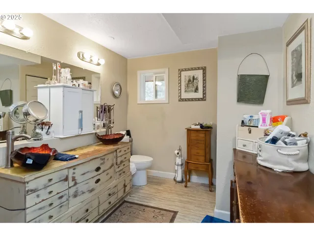 $865,000 | 17833 Northeast 209th Street, Battle Ground, WA 98604