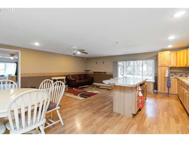 $865,000 | 17833 Northeast 209th Street, Battle Ground, WA 98604