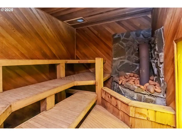 $865,000 | 17833 Northeast 209th Street, Battle Ground, WA 98604