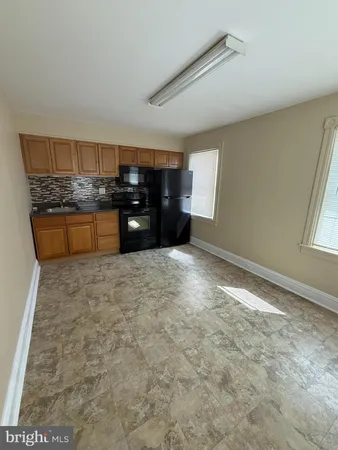 $1,650 | 388 West Lancaster Avenue, Wayne, PA 19087