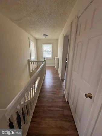 $1,650 | 388 West Lancaster Avenue, Wayne, PA 19087