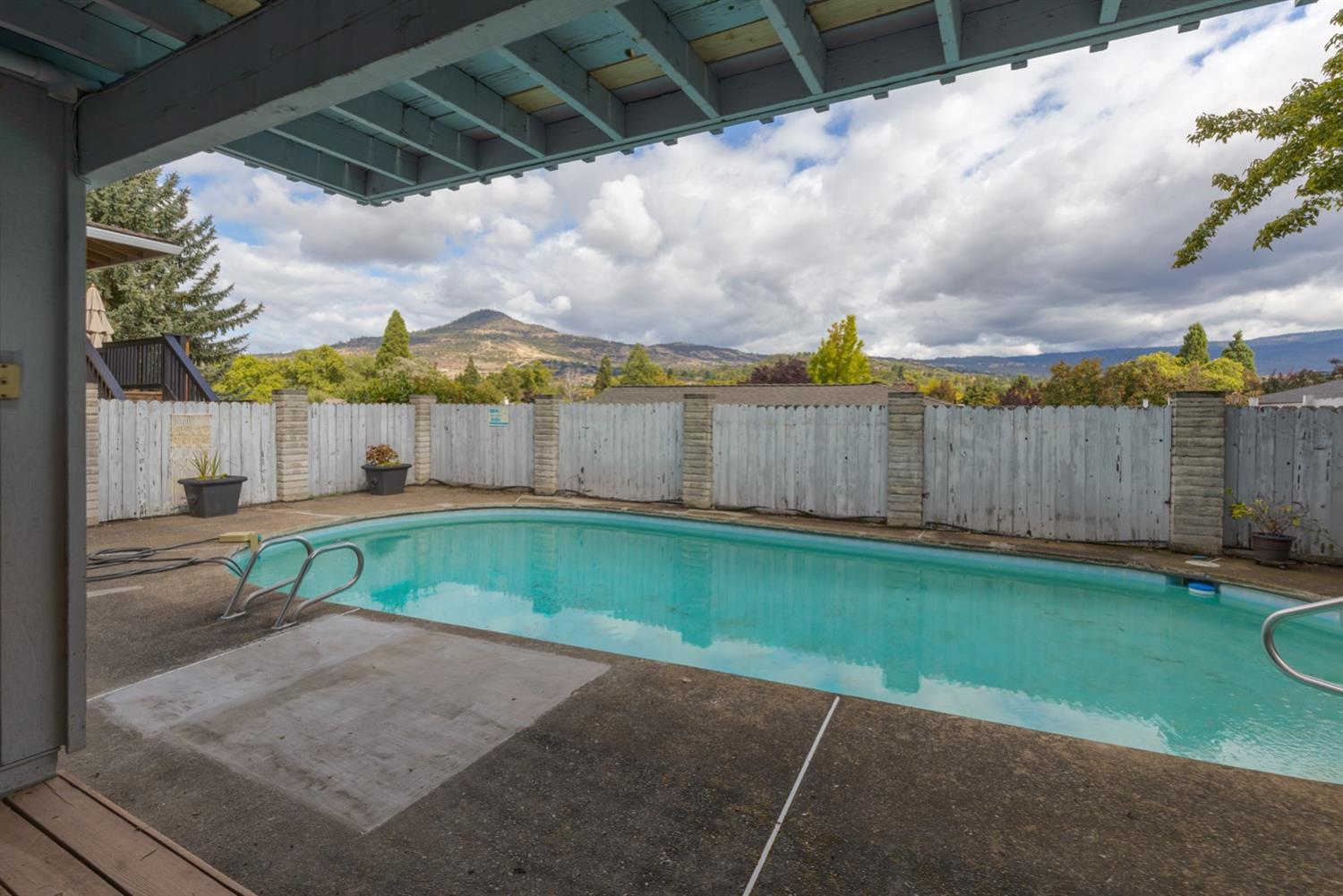 73 South Foothill Road Medford, OR 97504 - Photo 20 of 22 Additional Photo