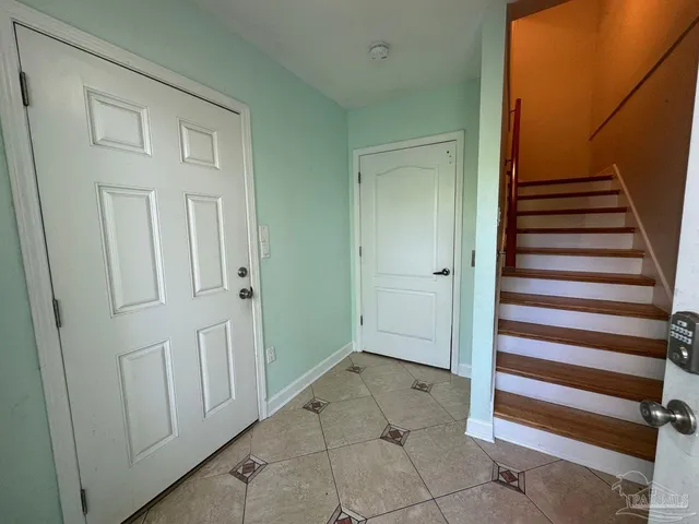 a view of entryway and hall