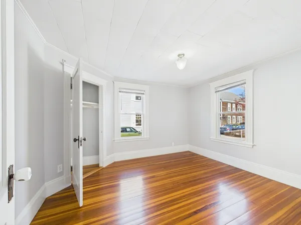 $3,100 | 6 Hancock Street, Unit 1, Salem, MA 01970