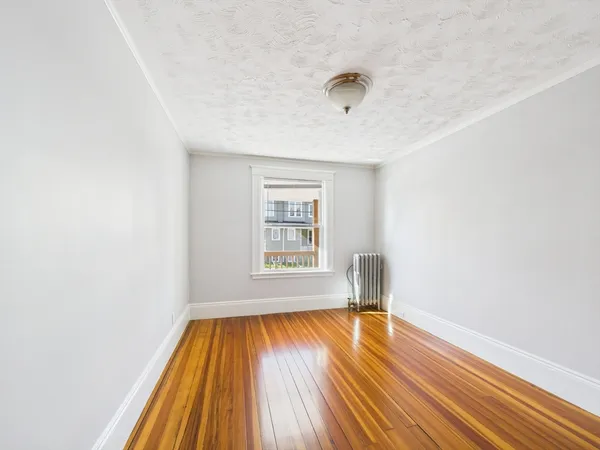 $3,100 | 6 Hancock Street, Unit 1, Salem, MA 01970