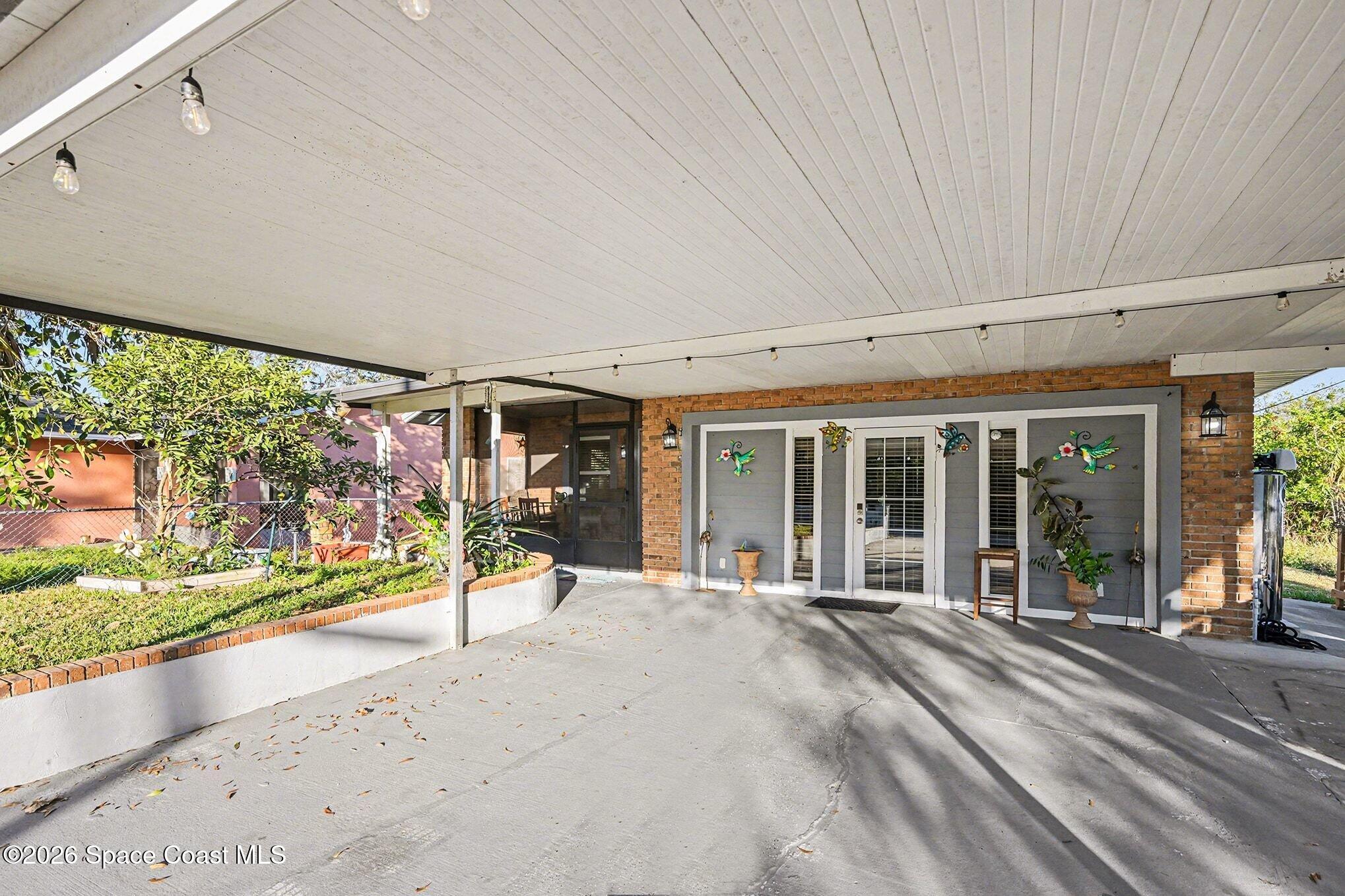 246 Lime Street Cocoa, FL 32926 - Photo 4 of 33 .