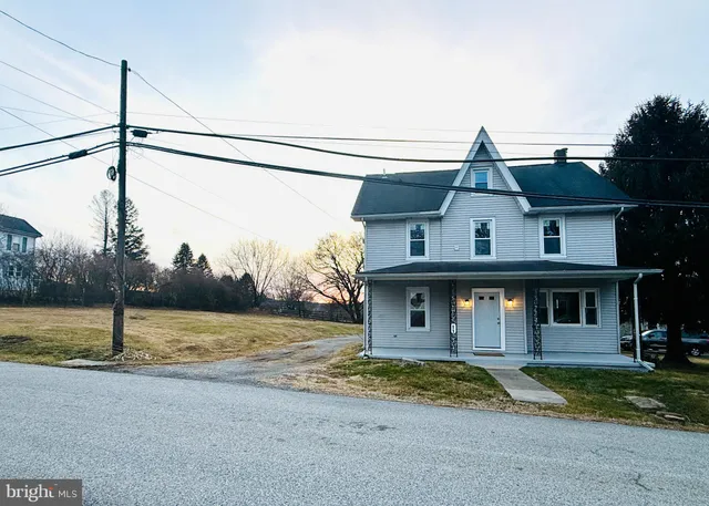 $419,900 | 11 Newport Avenue, Parkesburg, PA 19365