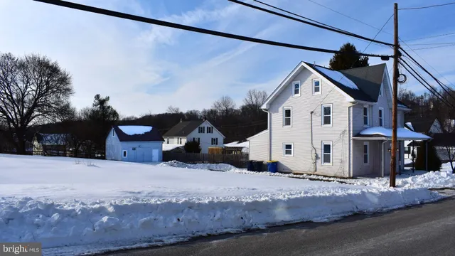 $419,900 | 11 Newport Avenue, Parkesburg, PA 19365