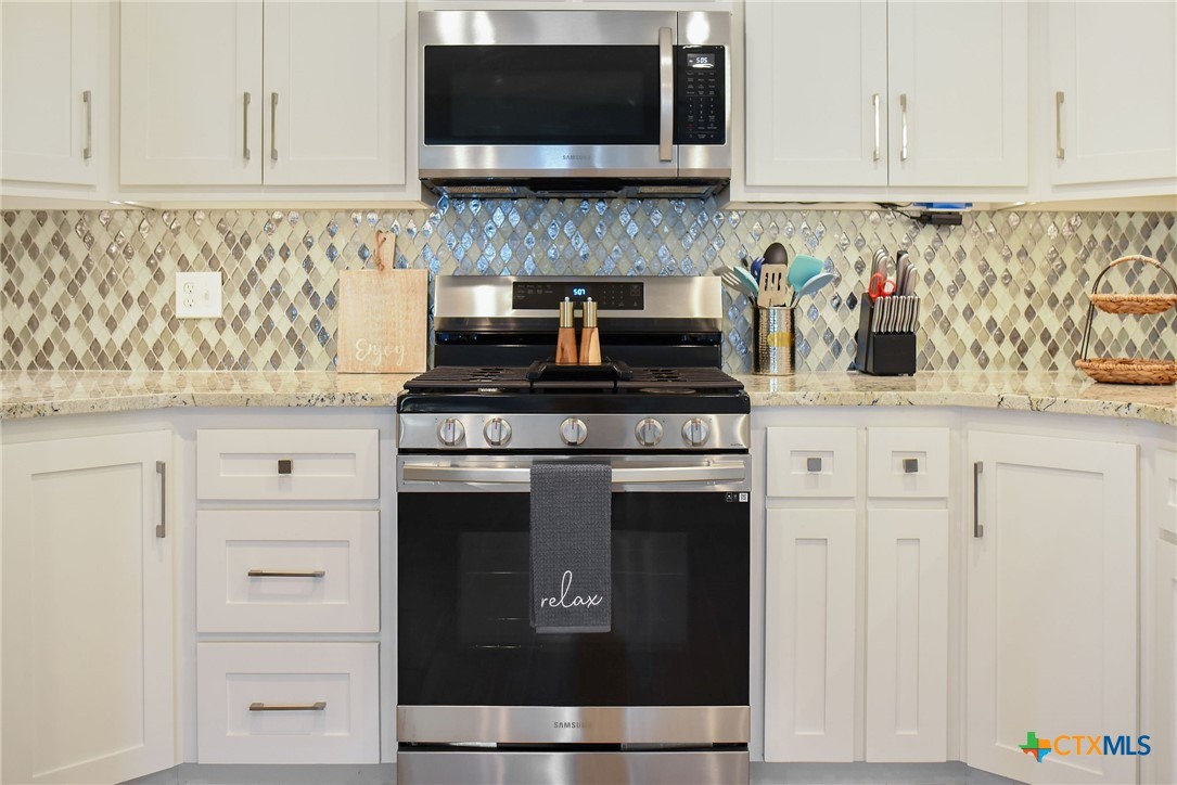8 Las Brisas Place Port Lavaca, TX 77979 - Photo 15 of 48