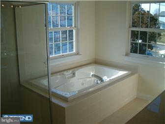 9941 Verree Road Philadelphia, PA 19115 - Photo 6 of 12