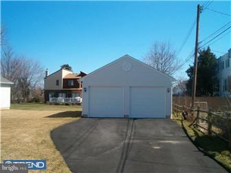 9941 Verree Road Philadelphia, PA 19115 - Photo 10 of 12