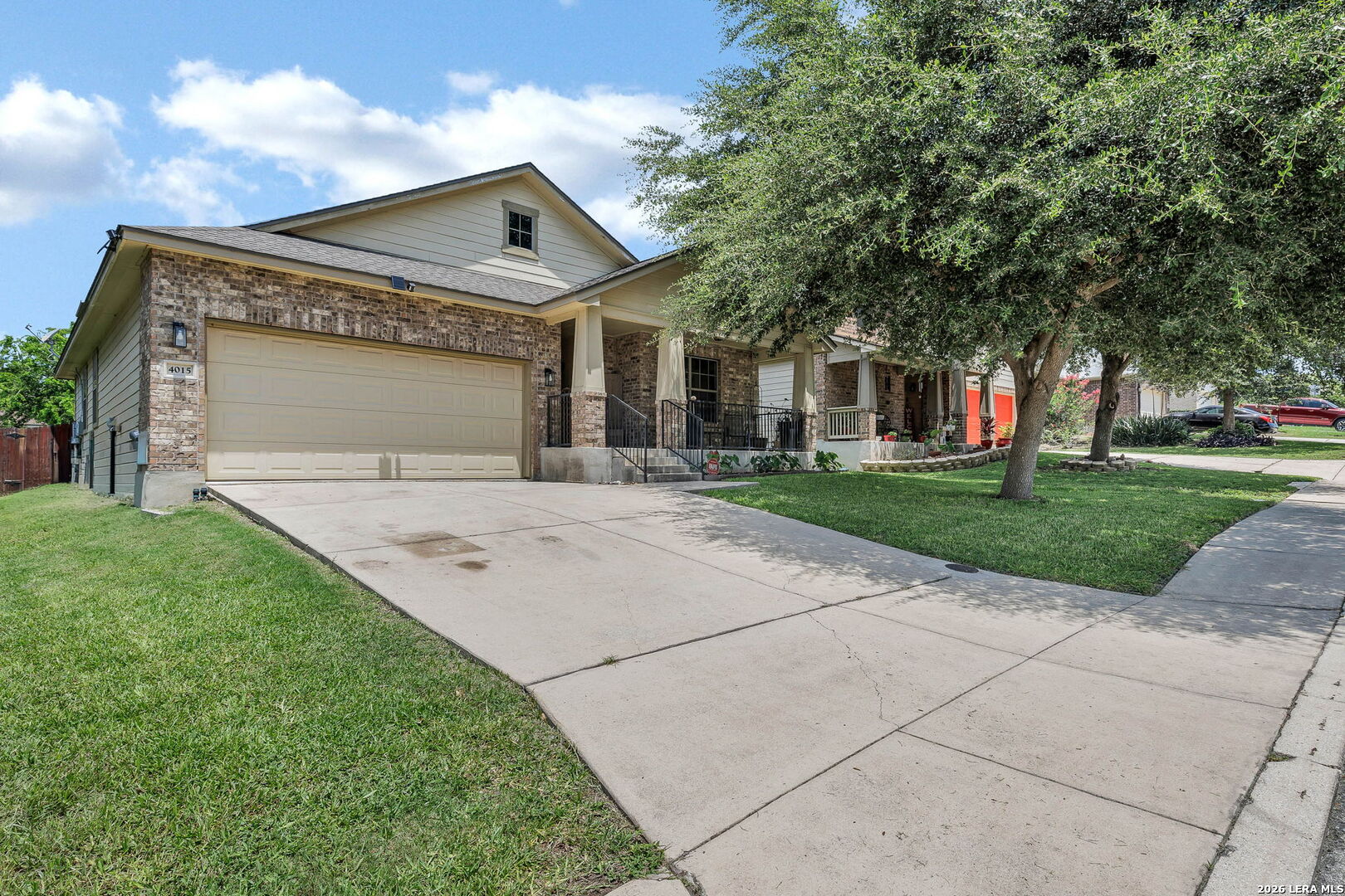 4015 Shervin Way Converse, TX 78109 - Photo 3 of 43 front view of house with a yard