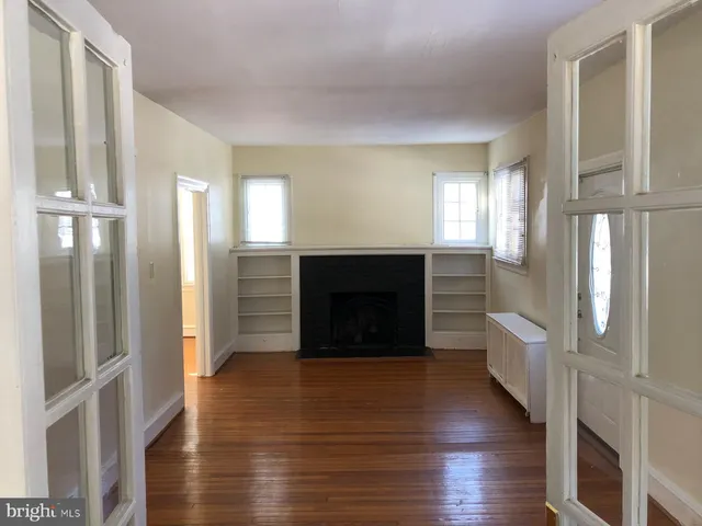 $2,650 | 1085 Highland Avenue, Abington, PA 19001