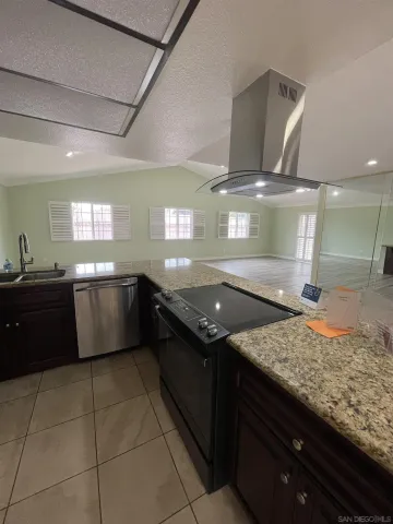 $4,700 | 1095 Stillwell Avenue, San Diego, CA 92114