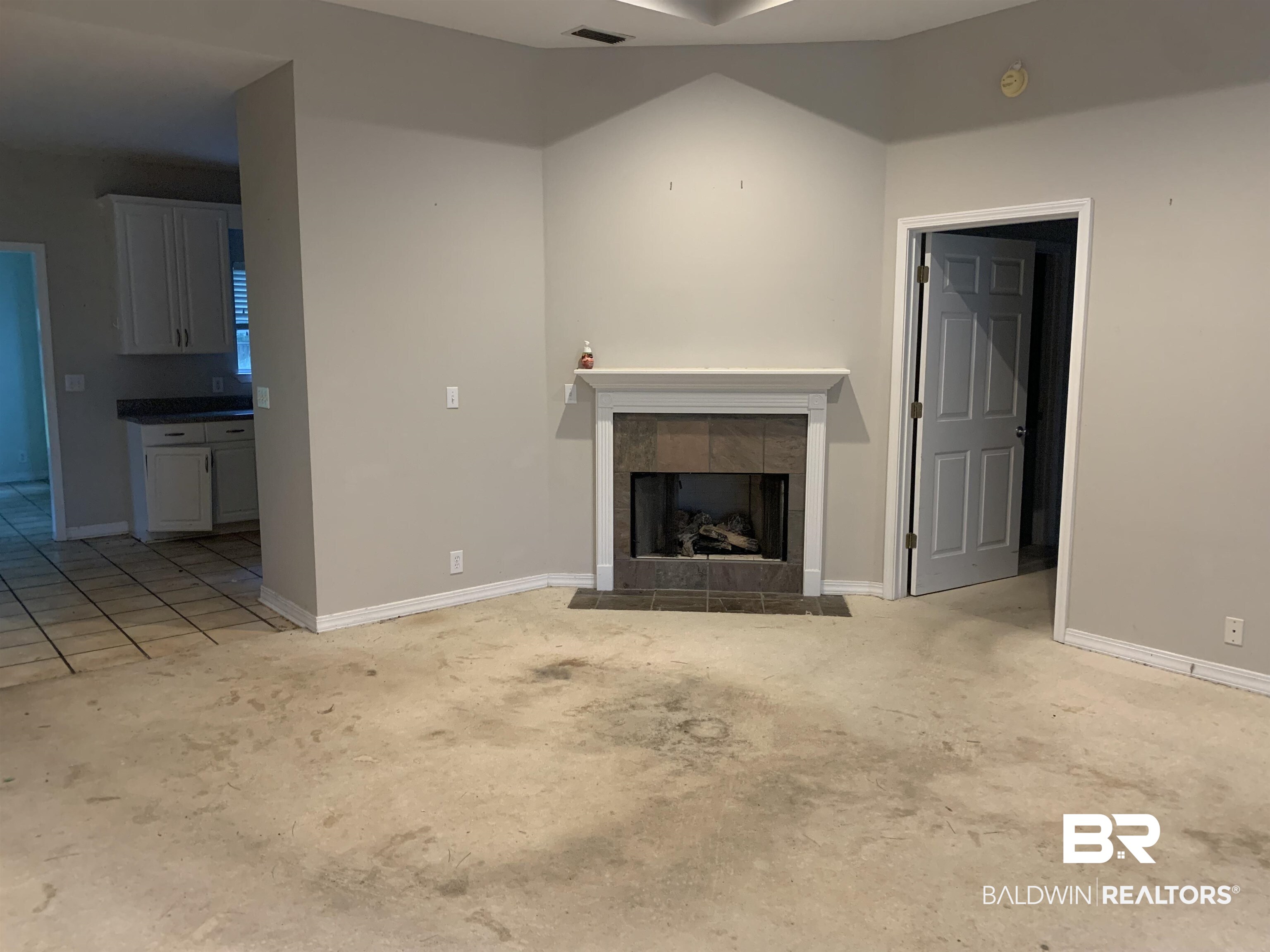 2360 Capital Drive Mobile, AL 36695 - Photo 7 of 14