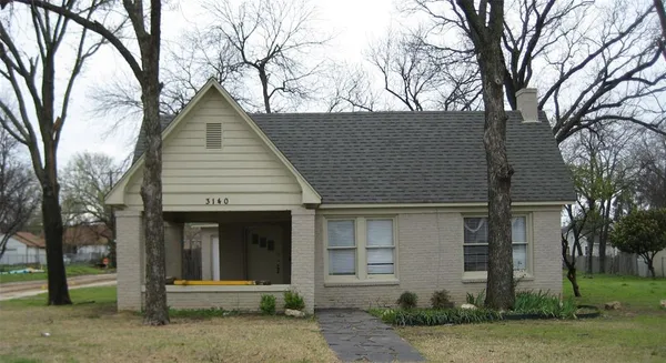 $2,000 | 3140 View Street, Fort Worth, TX 76103