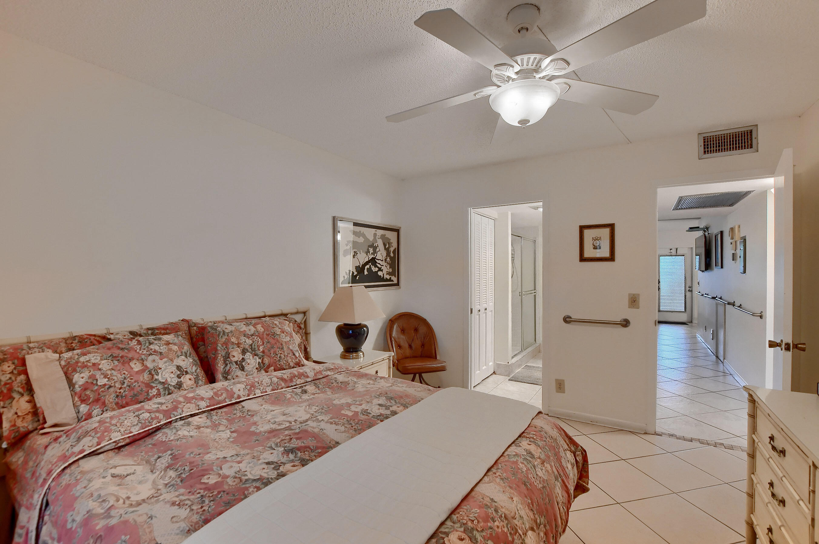 1029 Newcastle B Boca Raton, FL 33434 - Photo 11 of 23 Main Bedroom