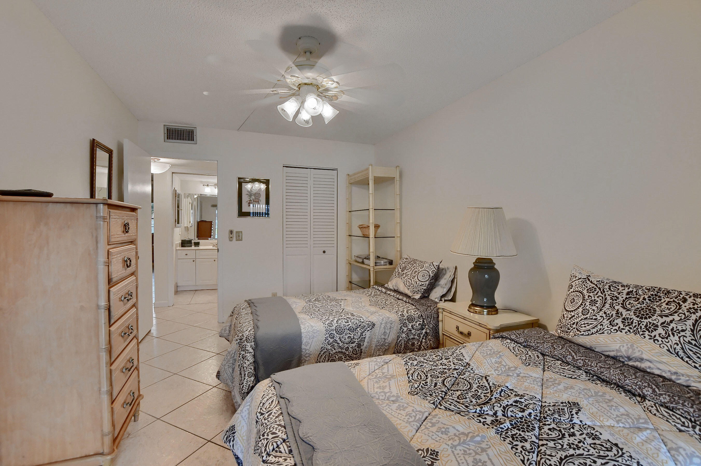 1029 Newcastle B Boca Raton, FL 33434 - Photo 17 of 23 2nd Bedroom