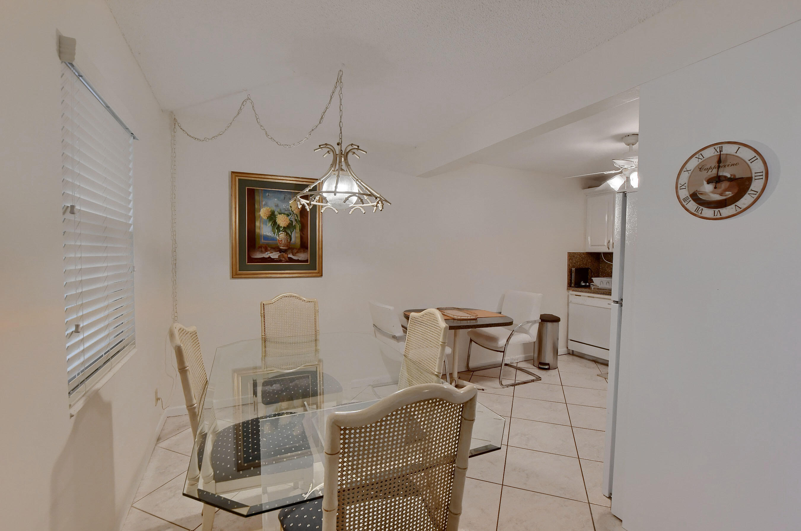 1029 Newcastle B Boca Raton, FL 33434 - Photo 7 of 23 Dining Area