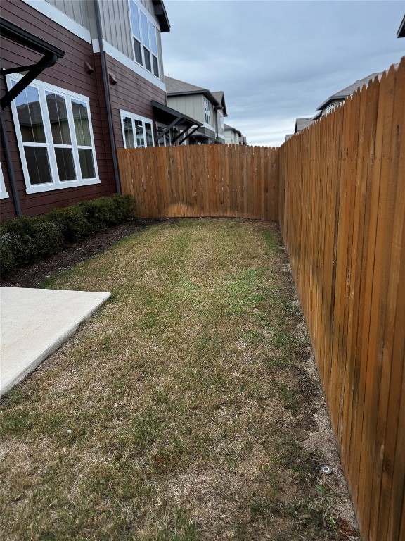1020 Vista View Drive, Unit 2502 Georgetown, TX 78626 - Photo 7 of 15 View of fenced backyard