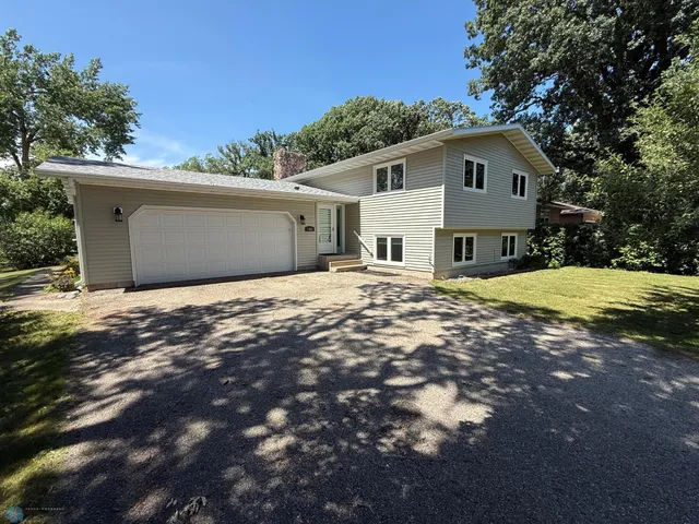$234,500 | 1303 Duluth Avenue North, Thief River Falls, MN 56701