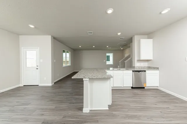 $264,990 | 2525 Hawks Eye Drive, Conroe, TX 77301