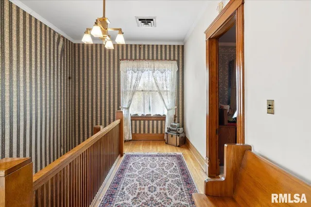 $230,000 | 216 West Poplar Street, Harrisburg, IL 62946