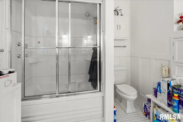 $230,000 | 216 West Poplar Street, Harrisburg, IL 62946