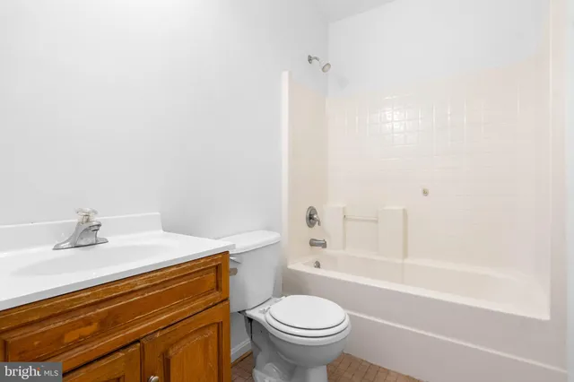 $2,500 | 137 Cambridge Street, Fredericksburg, VA 22405